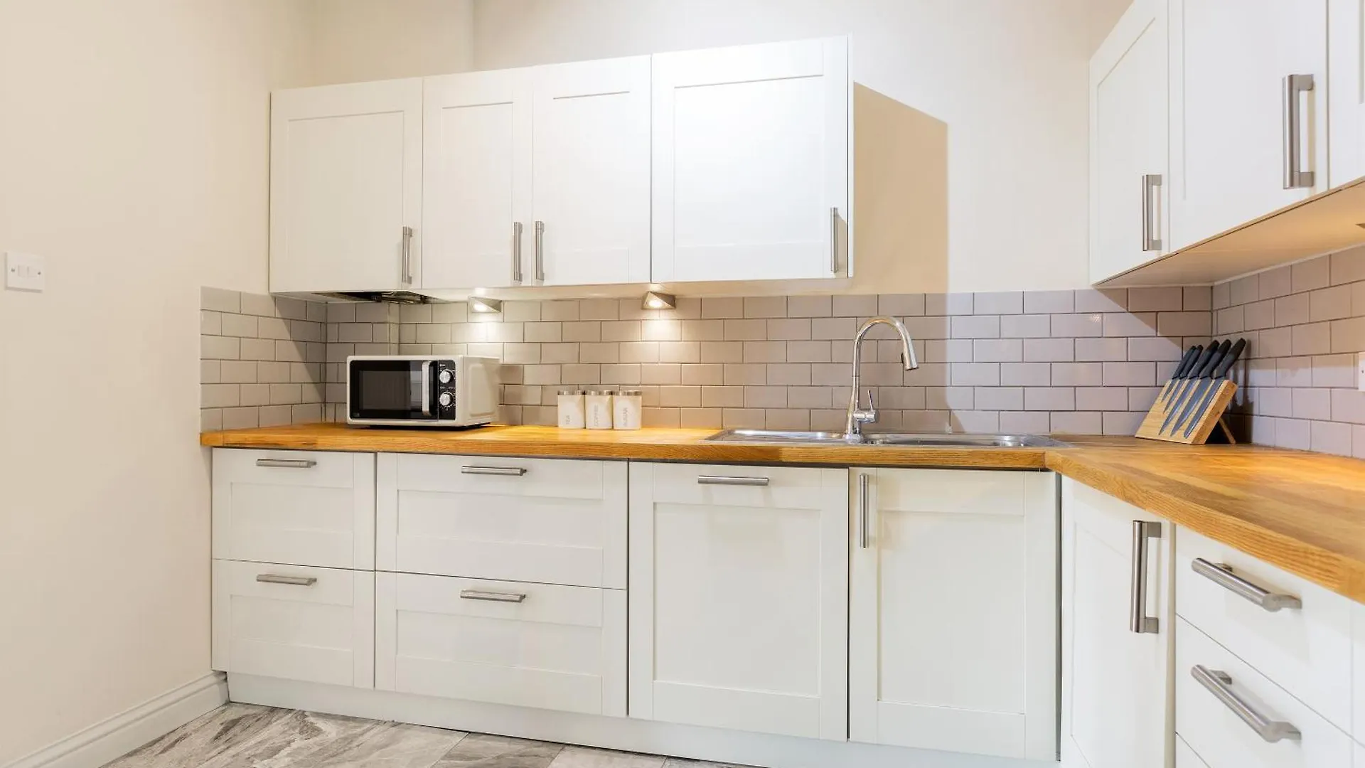 The Tower Bridge Apartment Лондон