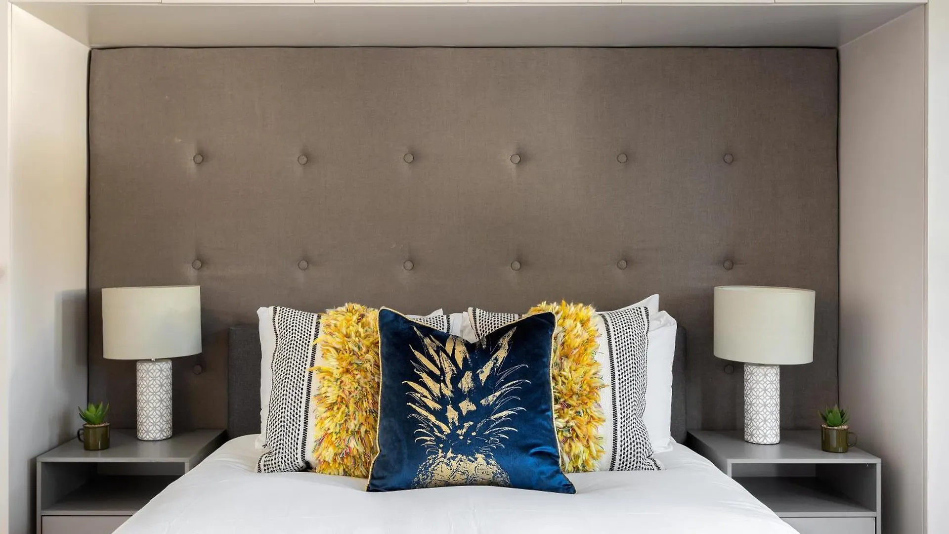 The Tower Bridge Apartment 伦敦